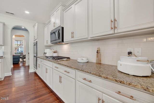 41 Gladwood Way, Garner, NC 27529