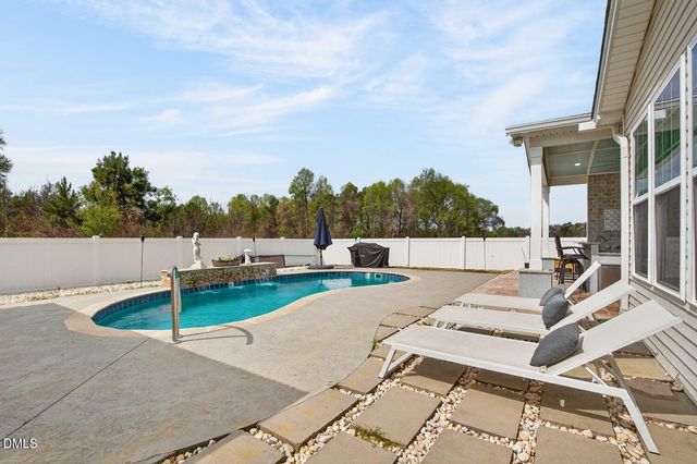 41 Gladwood Way, Garner, NC 27529