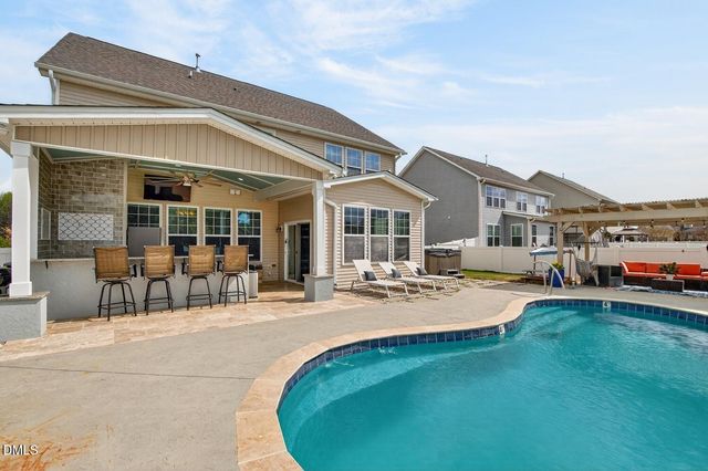 41 Gladwood Way, Garner, NC 27529