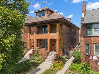 443 E Ferry Street, Detroit, MI 48202