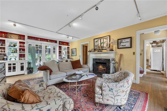 294 Hascall Road NW, Atlanta, GA 30309