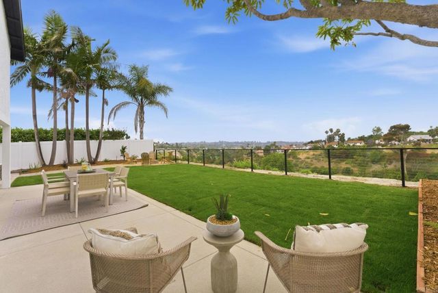 2161 Calle Buena Ventura, Oceanside, CA 92056