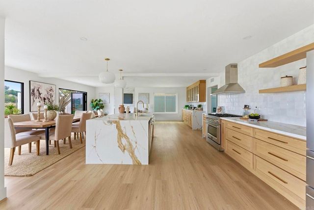 2161 Calle Buena Ventura, Oceanside, CA 92056