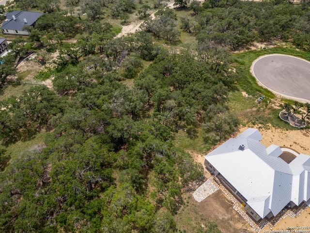 34780 High Gate Rd, Bulverde, TX 78163