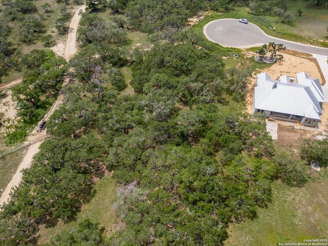 34780 High Gate Rd, Bulverde, TX 78163