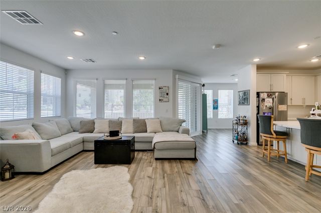 2555 Hampton Road 4104, Henderson, NV 89052