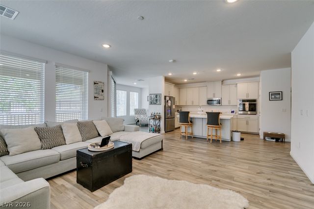 2555 Hampton Road 4104, Henderson, NV 89052