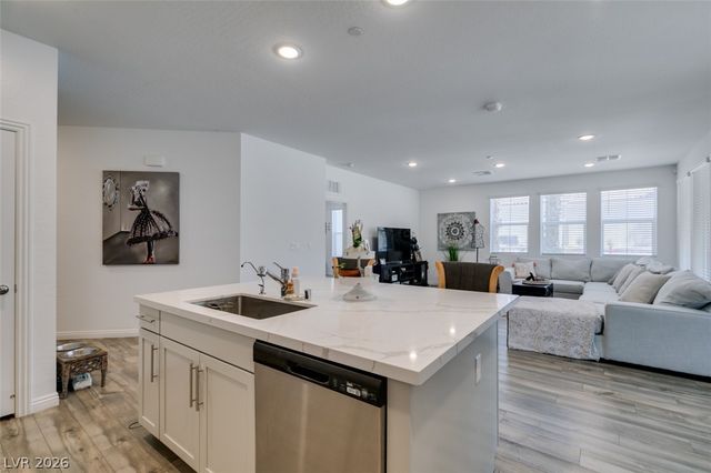 2555 Hampton Road 4104, Henderson, NV 89052