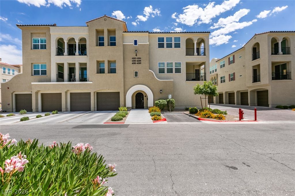 2555 Hampton Road 4104, Henderson, NV 89052