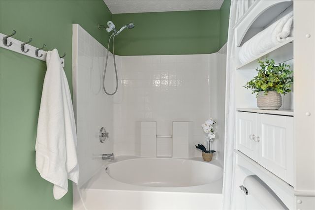 304 Shadow Glen Dr, Nashville, TN 37211