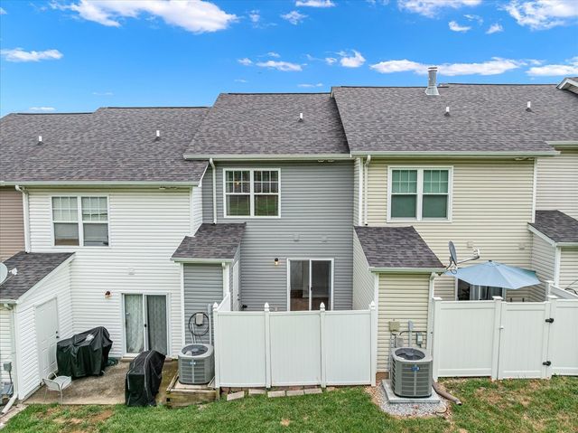 304 Shadow Glen Dr, Nashville, TN 37211