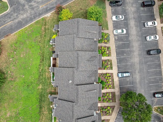 304 Shadow Glen Dr, Nashville, TN 37211