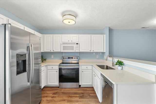 304 Shadow Glen Dr, Nashville, TN 37211