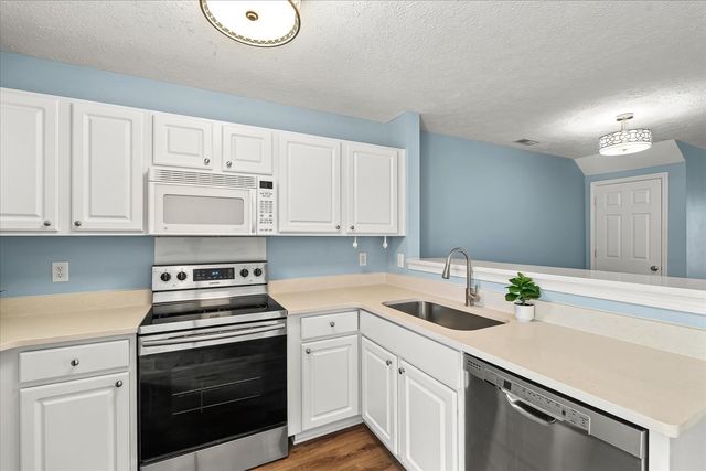 304 Shadow Glen Dr, Nashville, TN 37211
