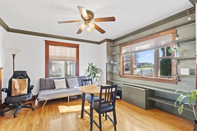 1009 Wisconsin STREET, Watertown, WI 53094