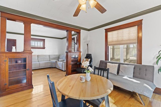 1009 Wisconsin STREET, Watertown, WI 53094