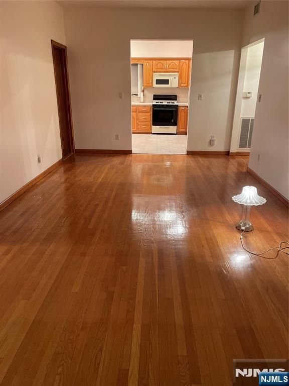 36 Jane Street 1, East Rutherford, NJ 07073