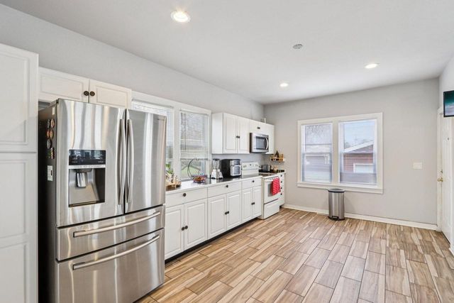 8051 N Granville ROAD, Milwaukee, WI 53224