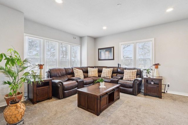 8051 N Granville ROAD, Milwaukee, WI 53224