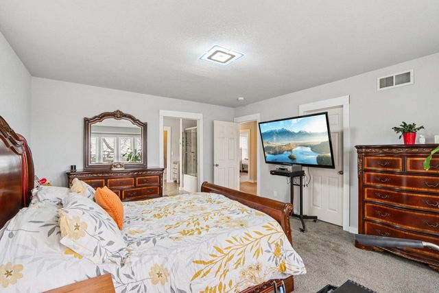 8051 N Granville ROAD, Milwaukee, WI 53224
