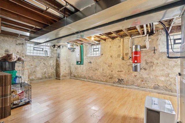 8051 N Granville ROAD, Milwaukee, WI 53224