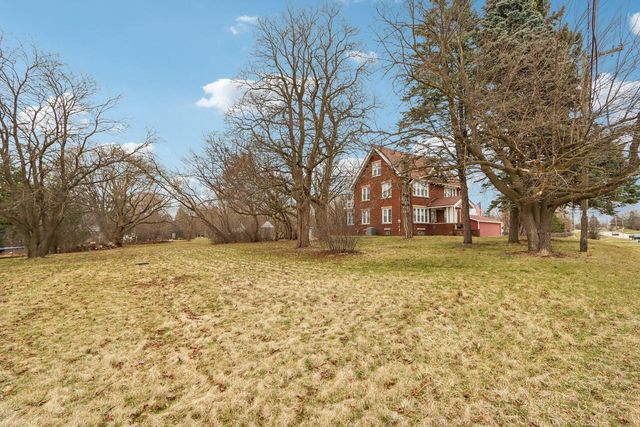 8051 N Granville ROAD, Milwaukee, WI 53224