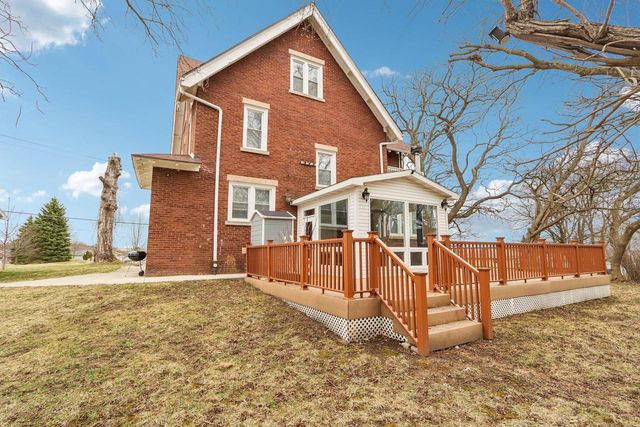 8051 N Granville ROAD, Milwaukee, WI 53224