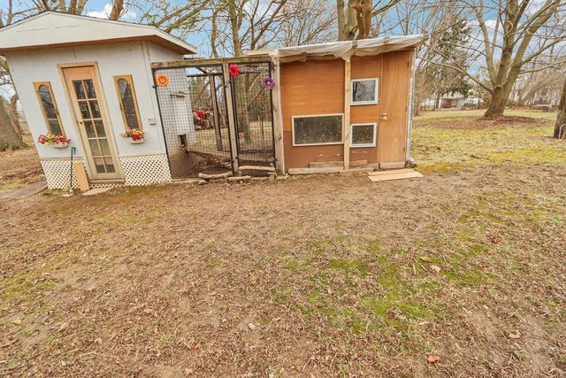8051 N Granville ROAD, Milwaukee, WI 53224