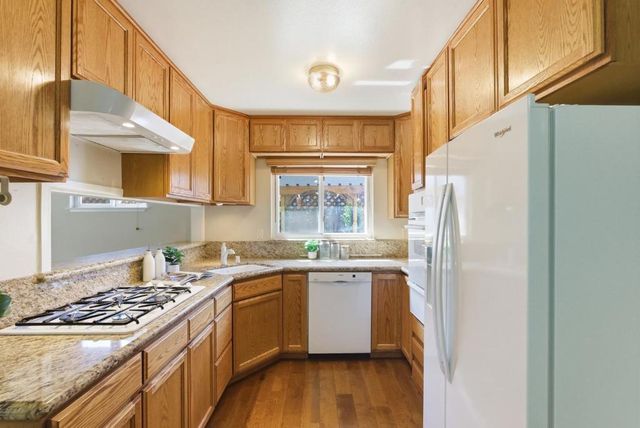 1126 W Knickerbocker Drive, Sunnyvale, CA 94087