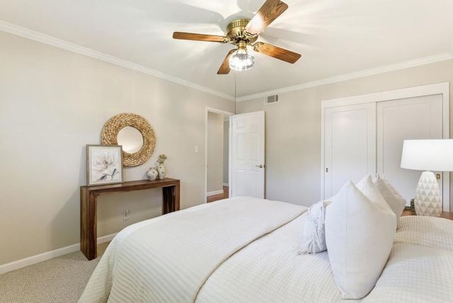 1126 W Knickerbocker Drive, Sunnyvale, CA 94087