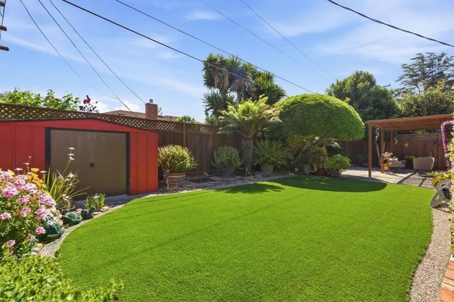 1126 W Knickerbocker Drive, Sunnyvale, CA 94087