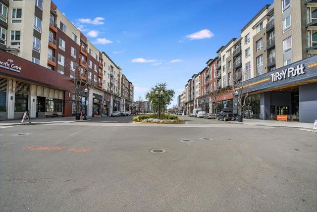 1126 W Knickerbocker Drive, Sunnyvale, CA 94087