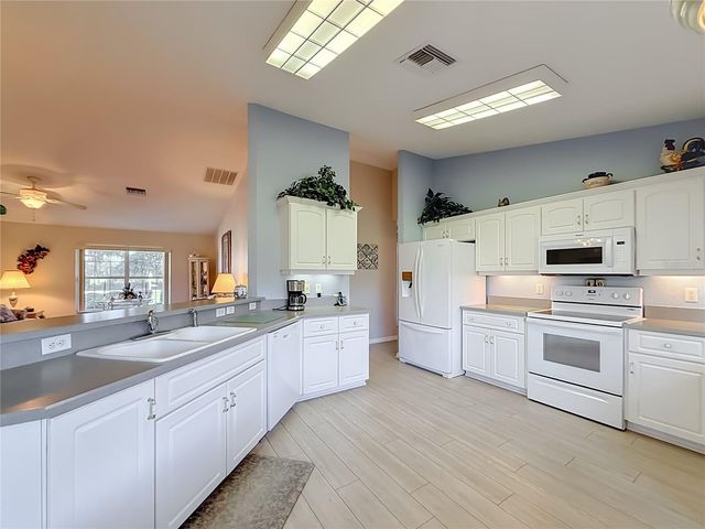 4688 NW 35TH STREET, Ocala, FL 34482