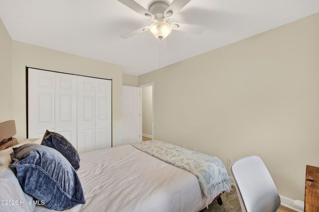 6709 Hailsham Drive, Wilmington, NC 28412