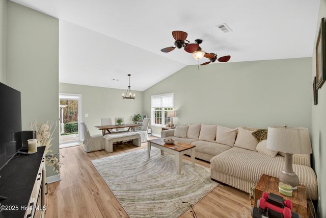 6709 Hailsham Drive, Wilmington, NC 28412