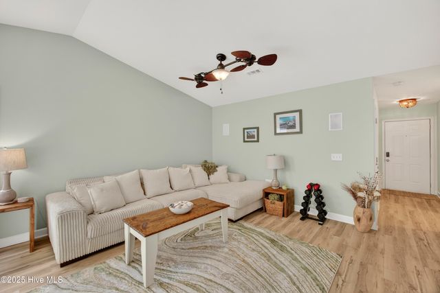 6709 Hailsham Drive, Wilmington, NC 28412