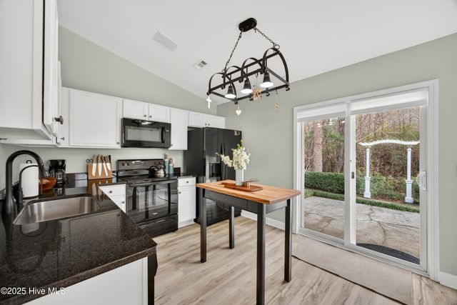 6709 Hailsham Drive, Wilmington, NC 28412