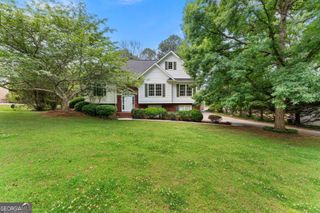 12 Lamplighter Cove NW, Cartersville, GA 30120