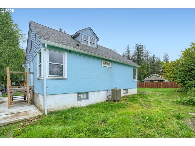 3552 Ne EVERETT St, Camas, WA 98607
