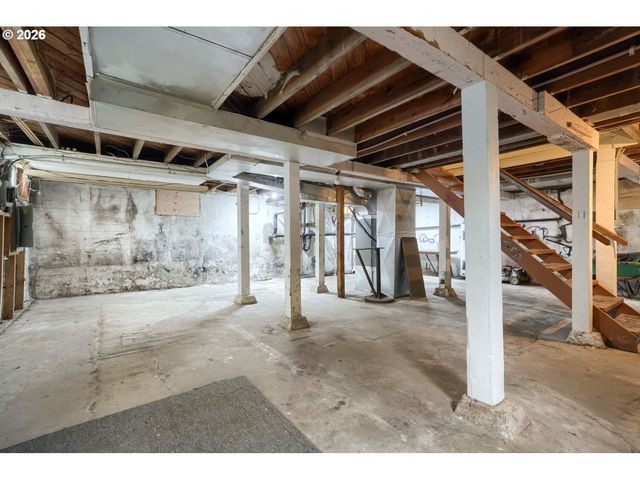 3552 Ne EVERETT St, Camas, WA 98607