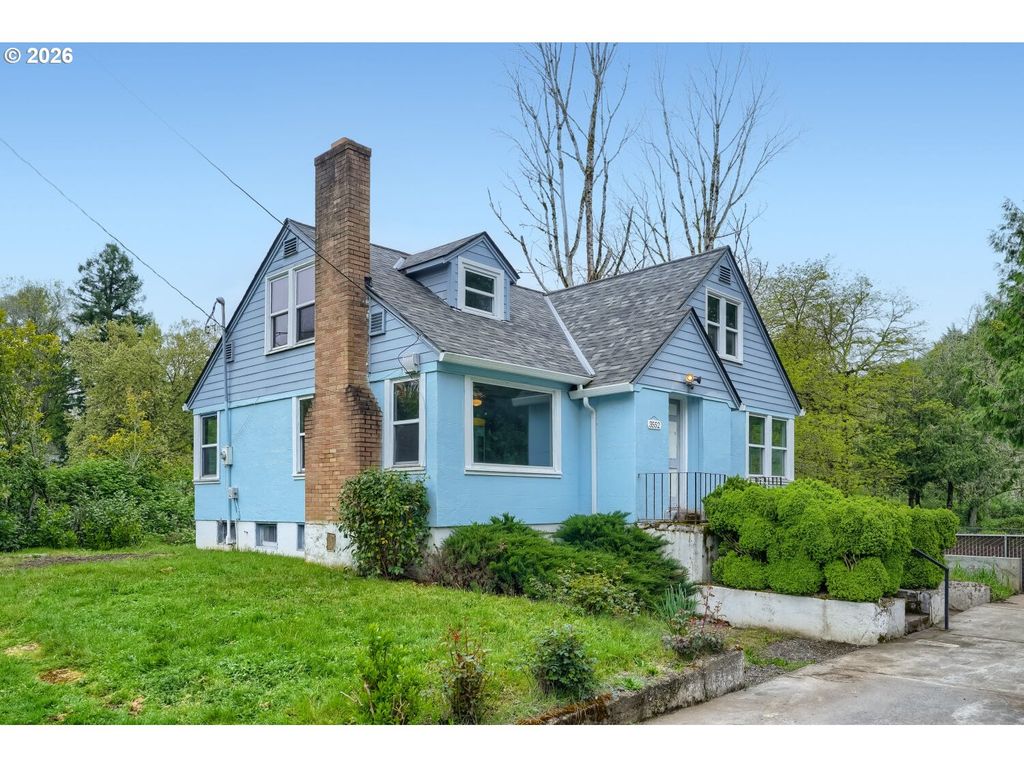 3552 Ne EVERETT St, Camas, WA 98607