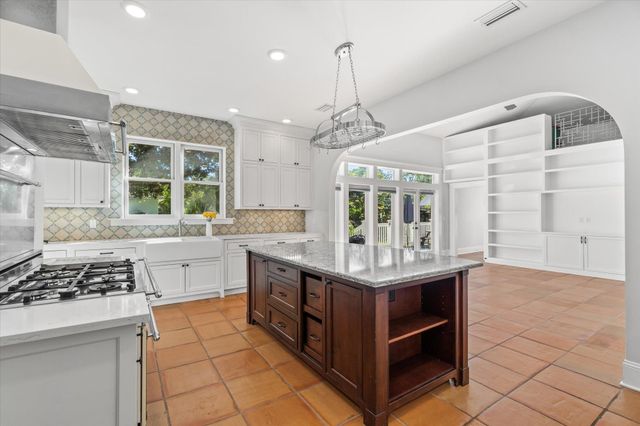31 Cincinnati Avenue, St Augustine, FL 32084
