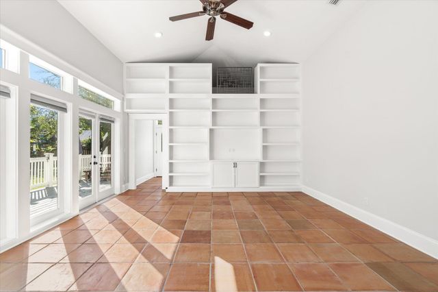 31 Cincinnati Avenue, St Augustine, FL 32084