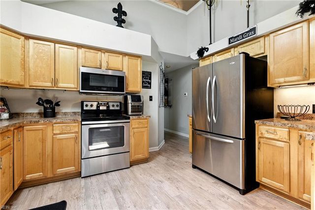 415 Raleigh AVE, Hampton, VA 23661