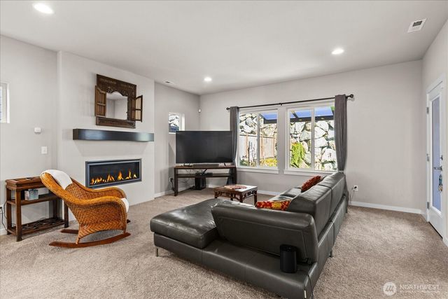 22623 42nd Drive SE, Bothell, WA 98021