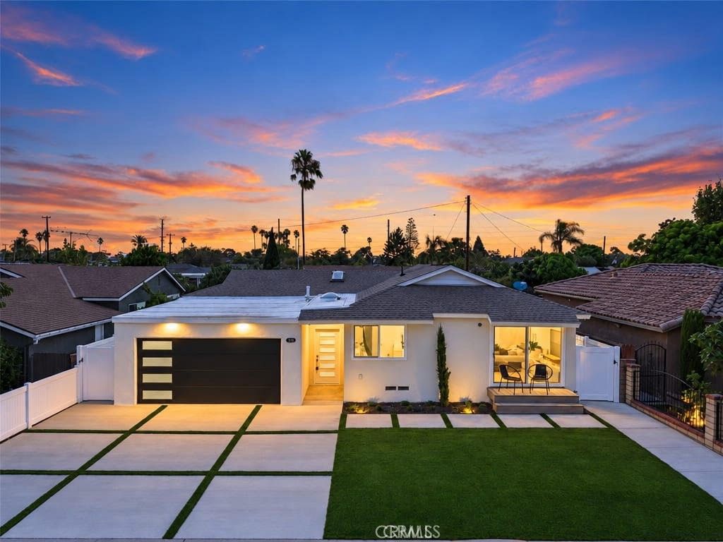 674 Senate Street, Costa Mesa, CA 92627 — photo 3