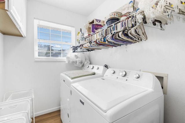 100 Micahs Xing, Reeds Spring, MO 65737