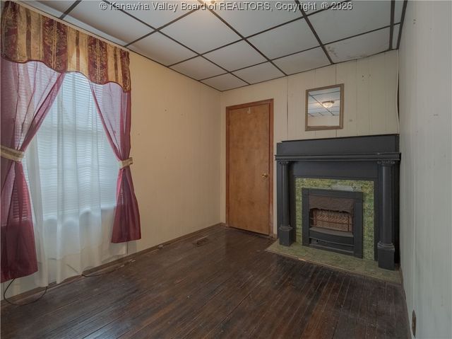 850 Greendale Drive, Charleston, WV 25302