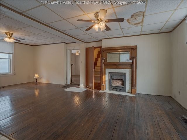 850 Greendale Drive, Charleston, WV 25302