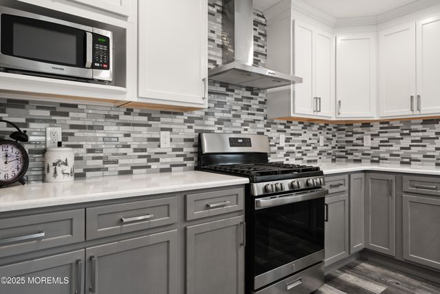 303 Chestnut Drive, Lanoka Harbor, NJ 08734